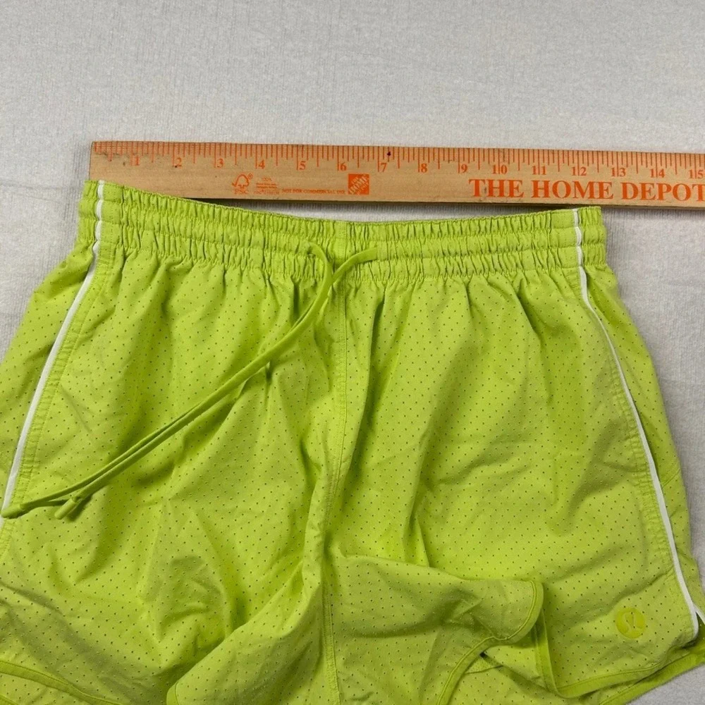 Lululemon Shorts Women 6 Court Rival High Rise 3